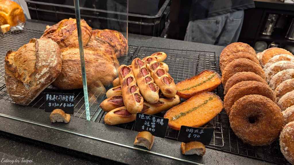 Moon baking studio bread 2