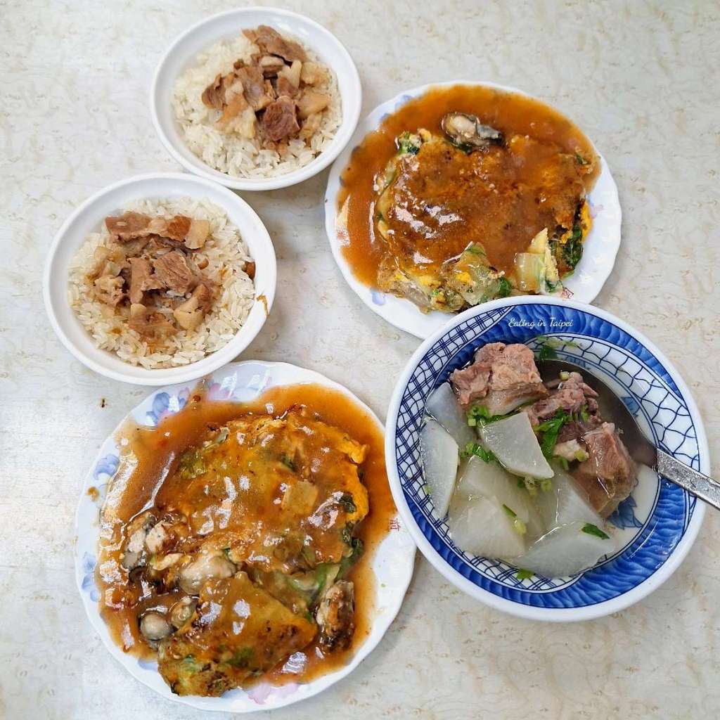 NingXia Oyster Omelet table spread