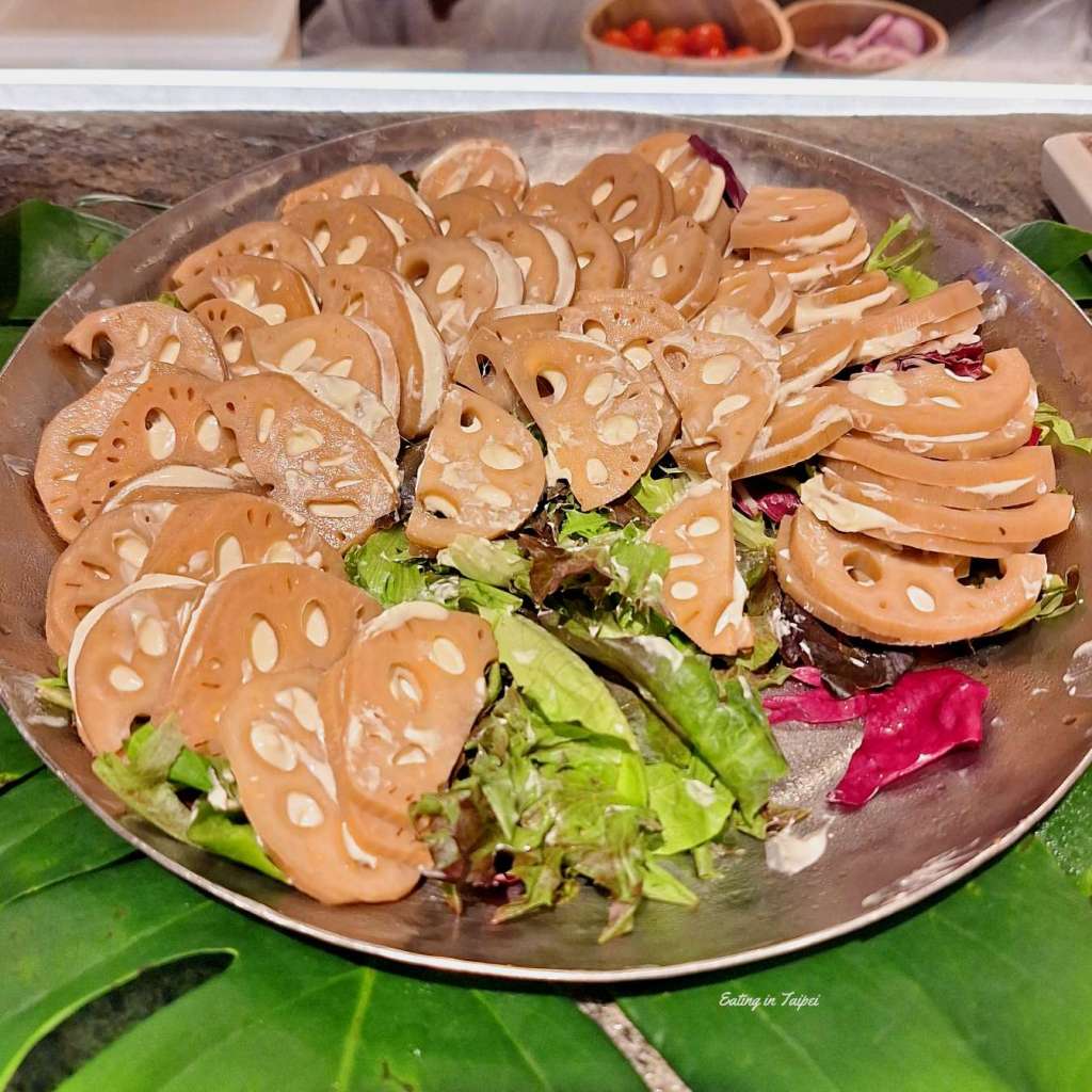 Silks Place Tainan Robins breakfast cream cheese and stuffed lotus root