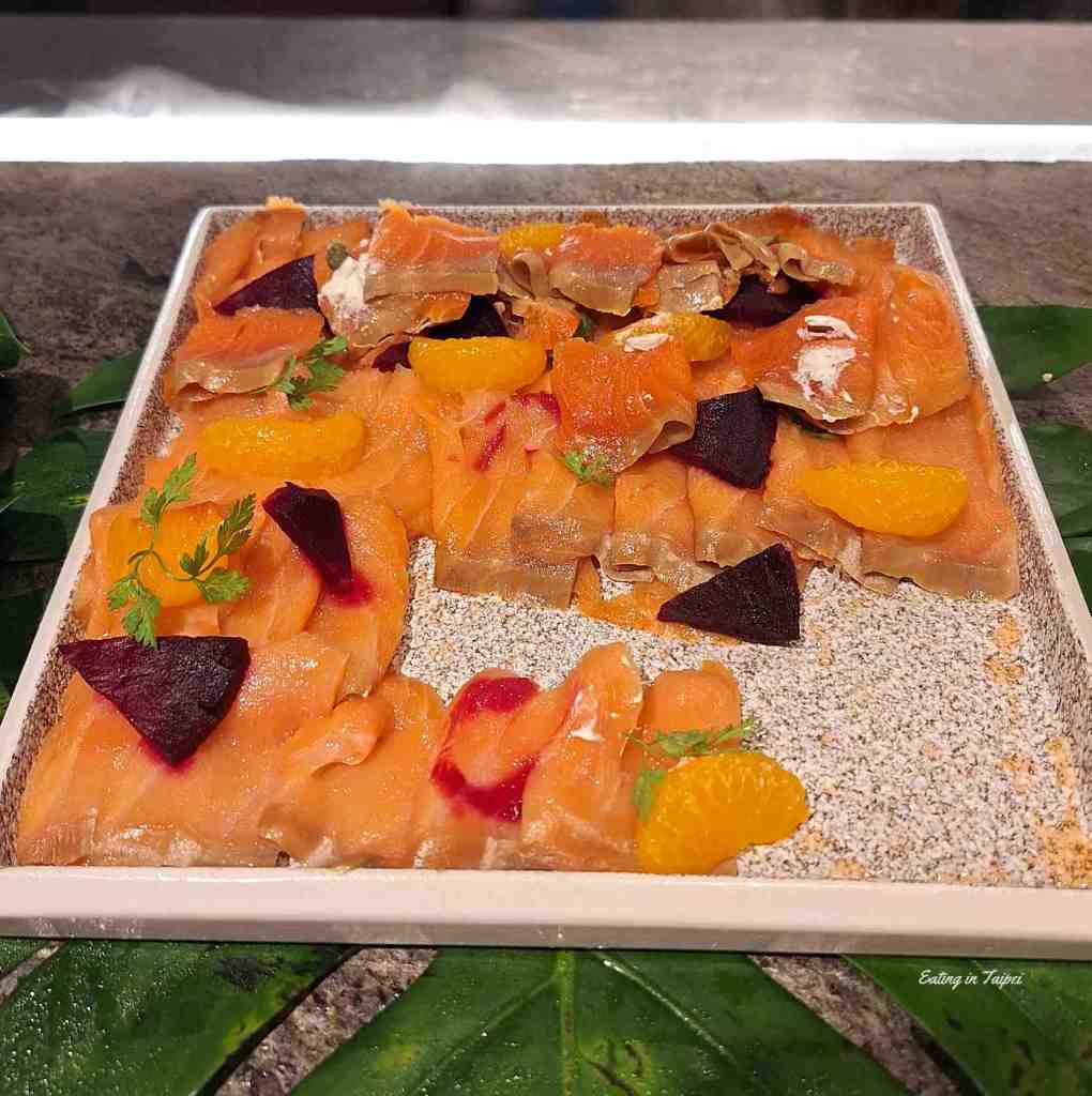 Silks Place Tainan Robins breakfast smoked salmon with sour cream dill sauce salad