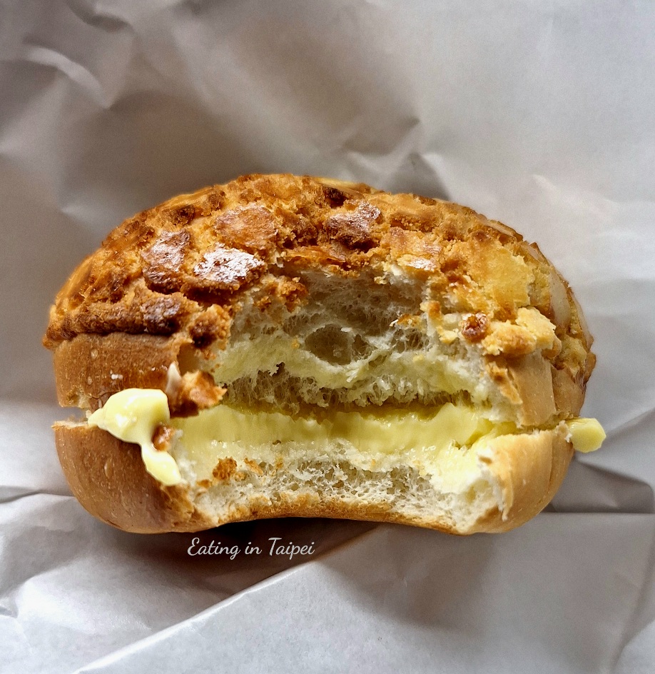 YongKang Street pineapple bun 2